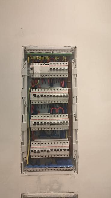 evde daye: Gördüyüm elektrik və zəif cərəyan işləri: Mənzil, ev və obyektlərdə — 3