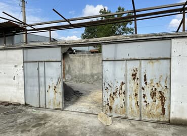 Qalın listdən uqolniksürmə darvaza qolları satılır çürük yoxdur