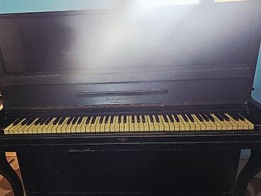 Piano lalafo.az -da Piano