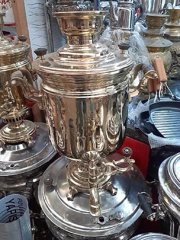 sac elektrikli: Sari latun komur samavari cadirma pulsuz — 1