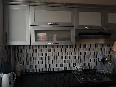 rezapal nedir: - Üst modul: bir neçə şkaf qapısı, iki ədəd şüşəli üfüqi qapaq — 1