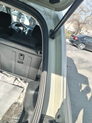 куплю машину в баку: Hyundai Tucson: 2 л | 2008 г — 9