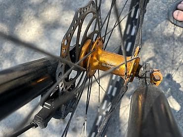 velesiped: Dağ velosipedi – 26lıq təkərlər təzə. əla surət yığır keciricilər — 9