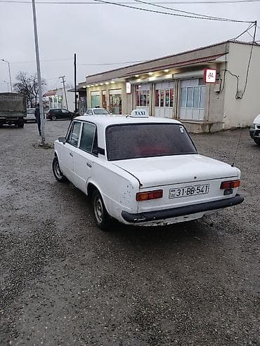 teker alisi: VAZ (LADA) 2101: 1.6 l | 1980 il 180 km Sedan — 3
