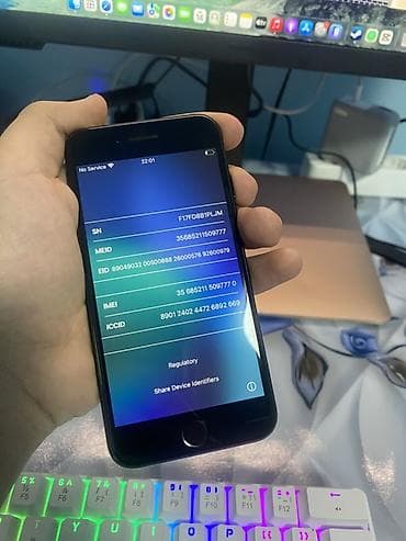 256 gb ssd: IPhone SE 2020, 64 GB, Qara — 1
