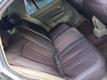 Nissan Tiida: 1.6 l | 2007 il Sedan — 2
