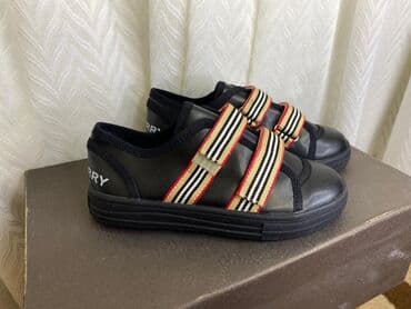 Donlar: Krossovka, Oğlan üçün, 31, Burberry — 2