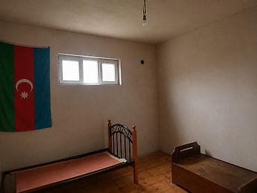 Дома: Satılır: həyət evi və təsərrüfat tikilisi - Tikili: qalın çiy — 2