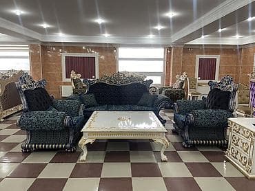 daraq desti: Klassik üslubda dəbdəbəli qonaq otağı dəsti Tərkibi: - 1 ədəd divan - — 6