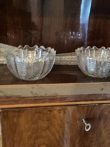 Şüşə qablar dəsti - 2 ədəd dekorativ şüşə kasa - Material: qalın