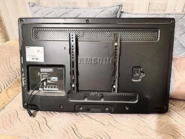 berg televizor: İşlənmiş Televizor Samsung LCD 32" Pulsuz çatdırılma — 2