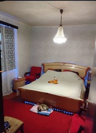 1 otagli ev: M.Ə. Rəsulzadə qəs. 4 otaqlı, 330 kv. m, Təmirsiz — 1