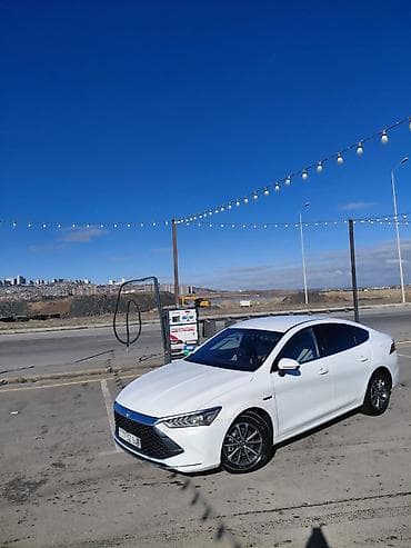 Taksi sürücüsü tələb olunur, Avtomobilin icarəsi