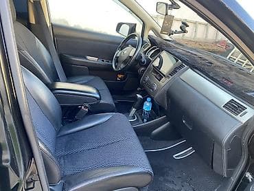 Продажа авто: Nissan Tiida, qara rəng, hetçbek gövdə. - Güclü və qənaətcil benzin — 5