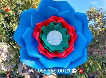 zəfər gününə aid şəkillər çəkmək: Bayraq gülləri. Şəkilləri çevirin zəhmət olmasa. Zəfər günü tablosu — 6