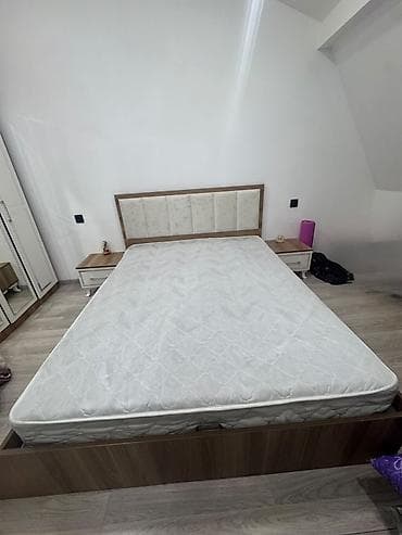 desti: 3 ay işlədilib. 650 manata satılır . Matras və əlavə döşək üstündə — 4