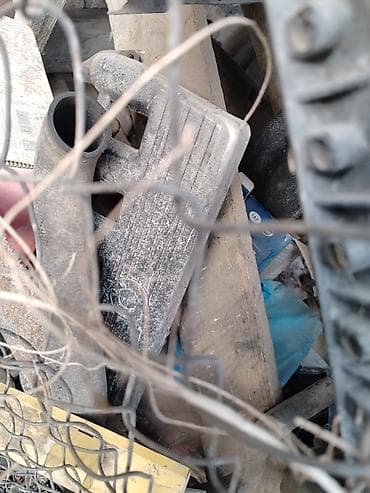 mopet ehtiyat hisseleri: Avto ehtiyat hissələri – mühərrik və asqı-komponentləri toplusu — 9