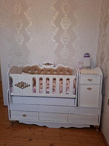 transformer divan: Uşaq beşiyi – kombinə edilmiş model - Rəng: ağ, qızılı dekor — 2