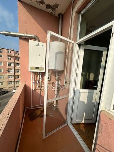 sumqayıt şəhəri tağıyev qəsəbəsində həyət və bina evləri: Xırdalan şəhəri Mühəndislik universitetinin yanında 2 otaq əşyalı — 9