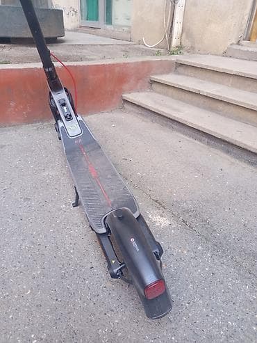 Elektrikli skuter – Ninebot by Segway E25 (E seriyası)əri mövcuddur — 3