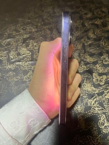 ucuz telefon aksesuarları: IPhone 14 Pro, Face ID — 7