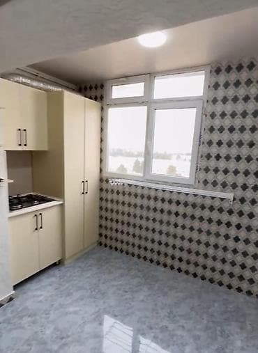 gencede ev: Gənclik metrosu. Ruminya səfirliyinin yanı. 6-cı mərtəbədə(lift var) — 3