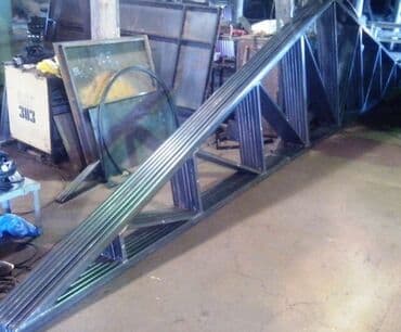 dəmir pilləkənlərin yığılması: Demir profelden fermalarin sifarisle yigilmasi — 5