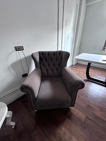 İşlənmiş, Kreslo