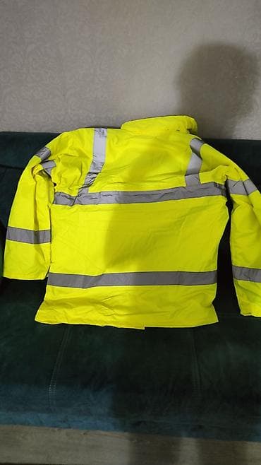 Məhsul: Dickies yüksək görünməli iş gödəkçəsi - Rəng: flüoresan sarı