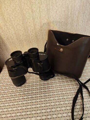 Durbin dəstəyə malikdir və "made in USSR" yazısı ilə yəqin ki, sovet