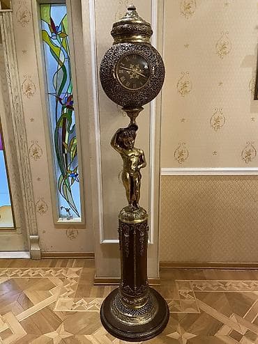 Yerüstü saatlar, Saniyə əqrəbi