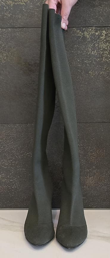 Qadın uzun çəkmələr – zeytun-yaşıl rəng - Model: dizə qədər uzanan