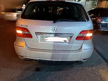 mercedes doblo: Mercedes-Benz B 170: 1.7 l | 2008 il Hetçbek — 2
