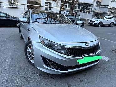 Kia K5 (Optima) sedan – gümüşü rəngdə, şəhər və tras üçün komfortlu və — 4
