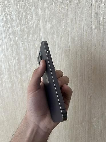iphone kiredit: IPhone 14 Pro, Qara, Face ID — 2