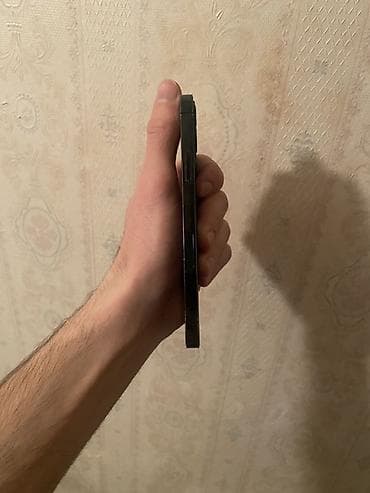 iphon 5 s: IPhone 12 Pro, Göy, Face ID — 4