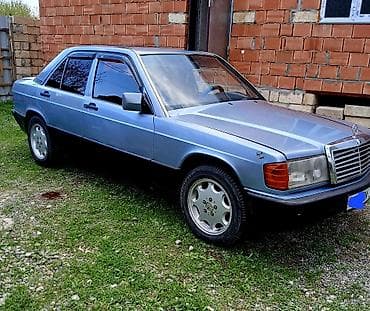 opel vectra c: Mercedes-Benz 190 (W201): 2 l | 1992 il Sedan — 3