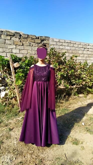 turkler kurtkaya ne deyirler: 13 yaş üçündür Türkiyədən alınıb Üstü zərlidir 1 dəfə geyinilib Alt — 2