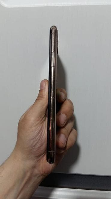 ucuz ayfon telefon: Smartfon – şık qara ön panel və qızılı metal çərçivə Xüsusiyyətlər: - — 2