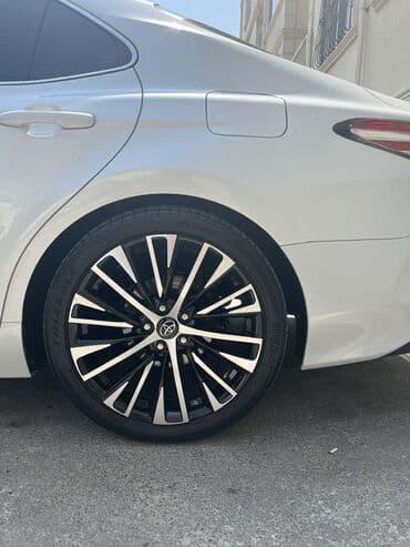 mersedes təkər: Б/у Колесо Toyota 245 / 40 / R 19, 5 Болтов — 1