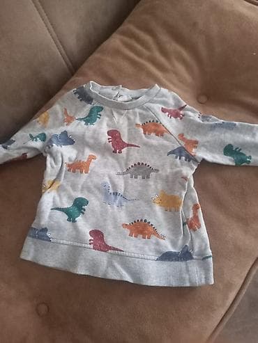 qirmizi kofta: Uşaq sviteri – balaca oğlan/qız üçün rahat gündəlik geyim. - Model — 1