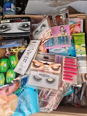 uz kremi: Kosmetik dəst, Huda Beauty, >10 məhsul, Yeni, Ünvandan götürmə — 4