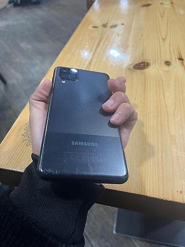 iphone 11 plata: Samsung Galaxy A12, 32 GB, rəng - Qara, İki sim kartlı — 1