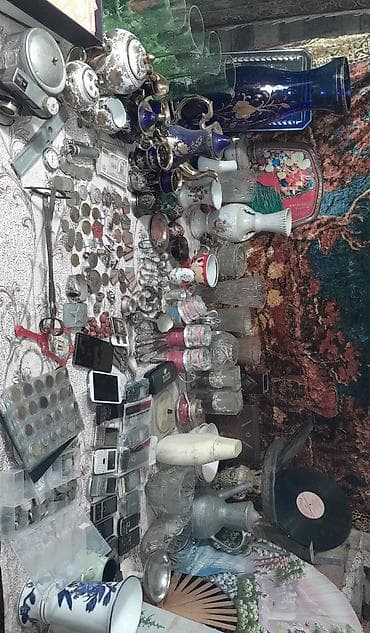 İncəsənət və kolleksiyalar: Kolleksiya və antikvar əşyalar dəsti - Fərqli dövrlərə aid müxtəlif — 2