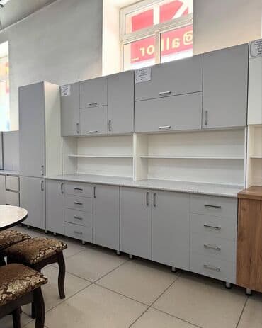 metbex mebelleri sekilleri ve qiymetleri: Mətbəx mebeli dəsti – minimalizm üslubunda, açıq boz rəngli fasadlar — 4