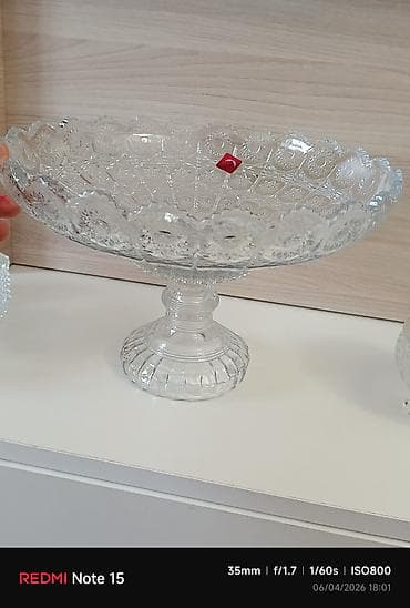 coca cola stekan: Təxmini ölçülər: - Çap: təxminən 28–32 sm - Hündürlük: təxminən 18–22 — 3