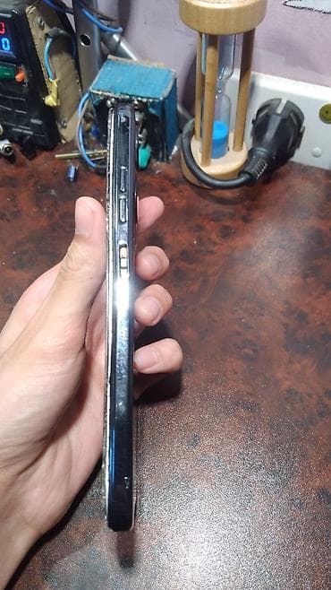 cf kart: Tecno Spark 10C, 64 GB, rəng - Qara, Qırıq, Sensor, İki sim kartlı — 4