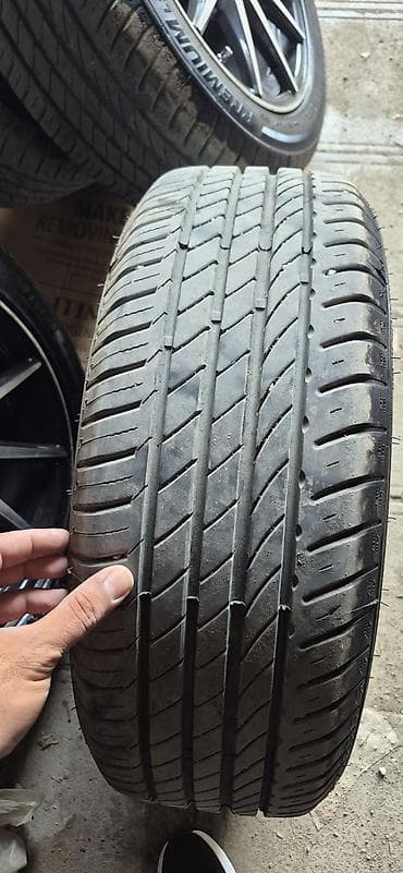 diskalar: 4bolt Vossen 195/65/16 tekerler tezedi diskde cat svarka hecne yoxdu — 3