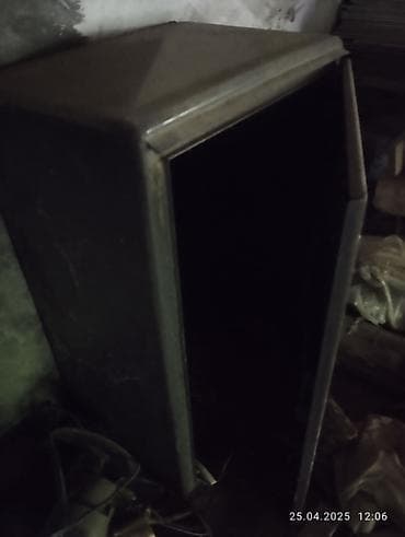 seyf kassa satisi: Metall seyf – köhnə model, güclü polad konstruksiya - Material: qalın — 2
