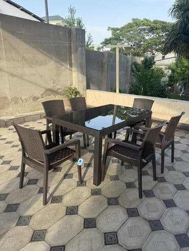 bineqedide satilan heyet evleri: Balkon üçün, Açılmayan, Kvadrat masa, 6 stul — 2